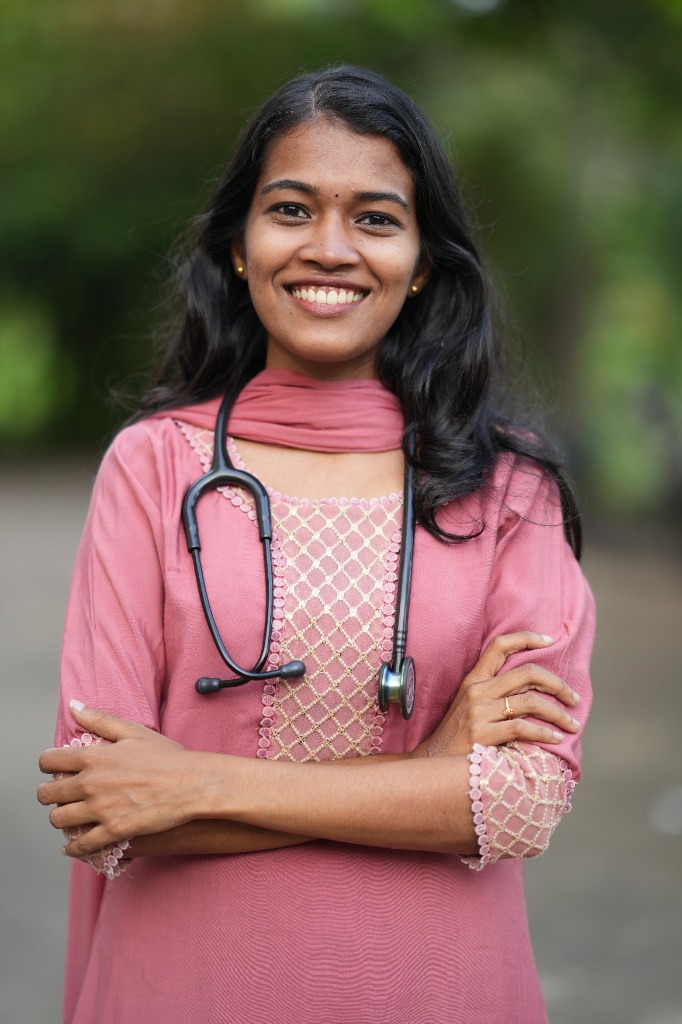 Dr. APOORVA VS